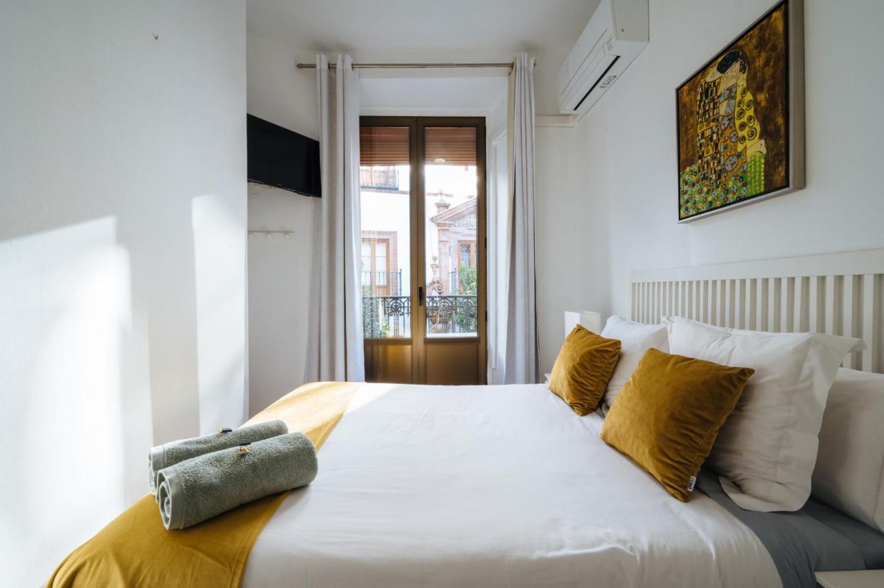 Apartamento De Lujo Junto A La Catedral Seville Exterior photo